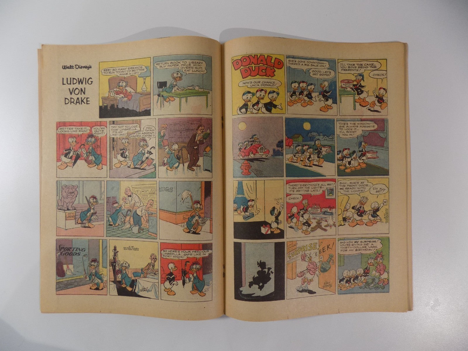 Walt Disney's Comics and Stories #306 Gold Key Comic March 1966 Very Fine+