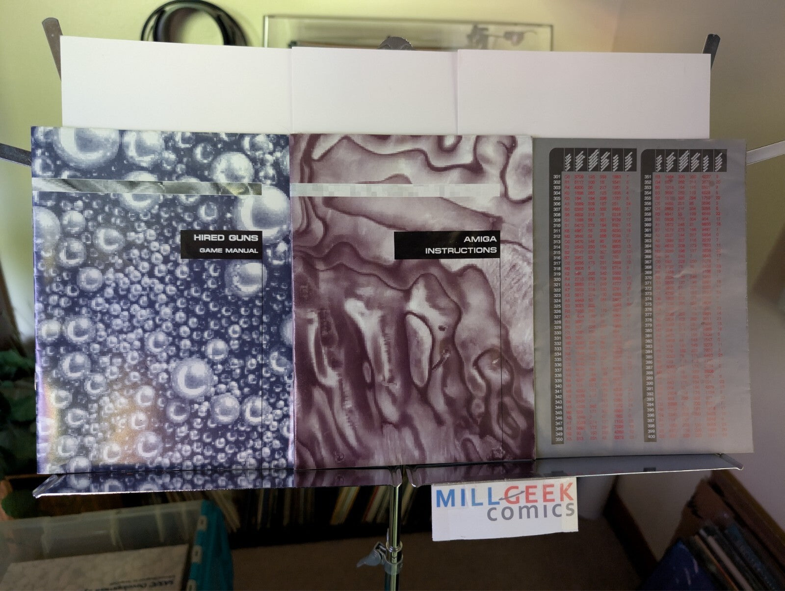 Hired Guns Game Manual / Amiga Instructions (Amiga) -JD