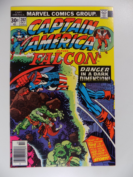 Captain America #202 Marvel Comic October 1976 Near Mint