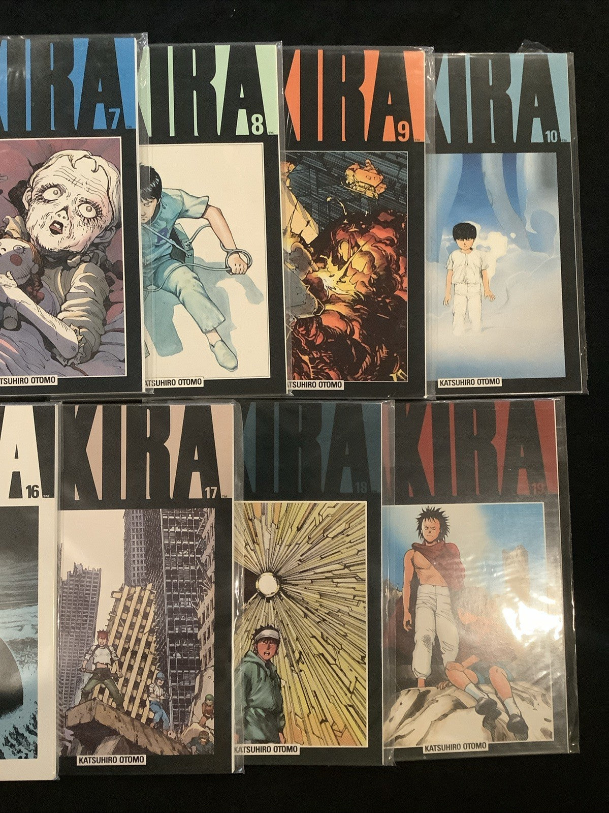 Akira #1-38 Complete Comic Set, Epic, Katsuhiro Otomo, Nice Looking VF+ - NM Avg