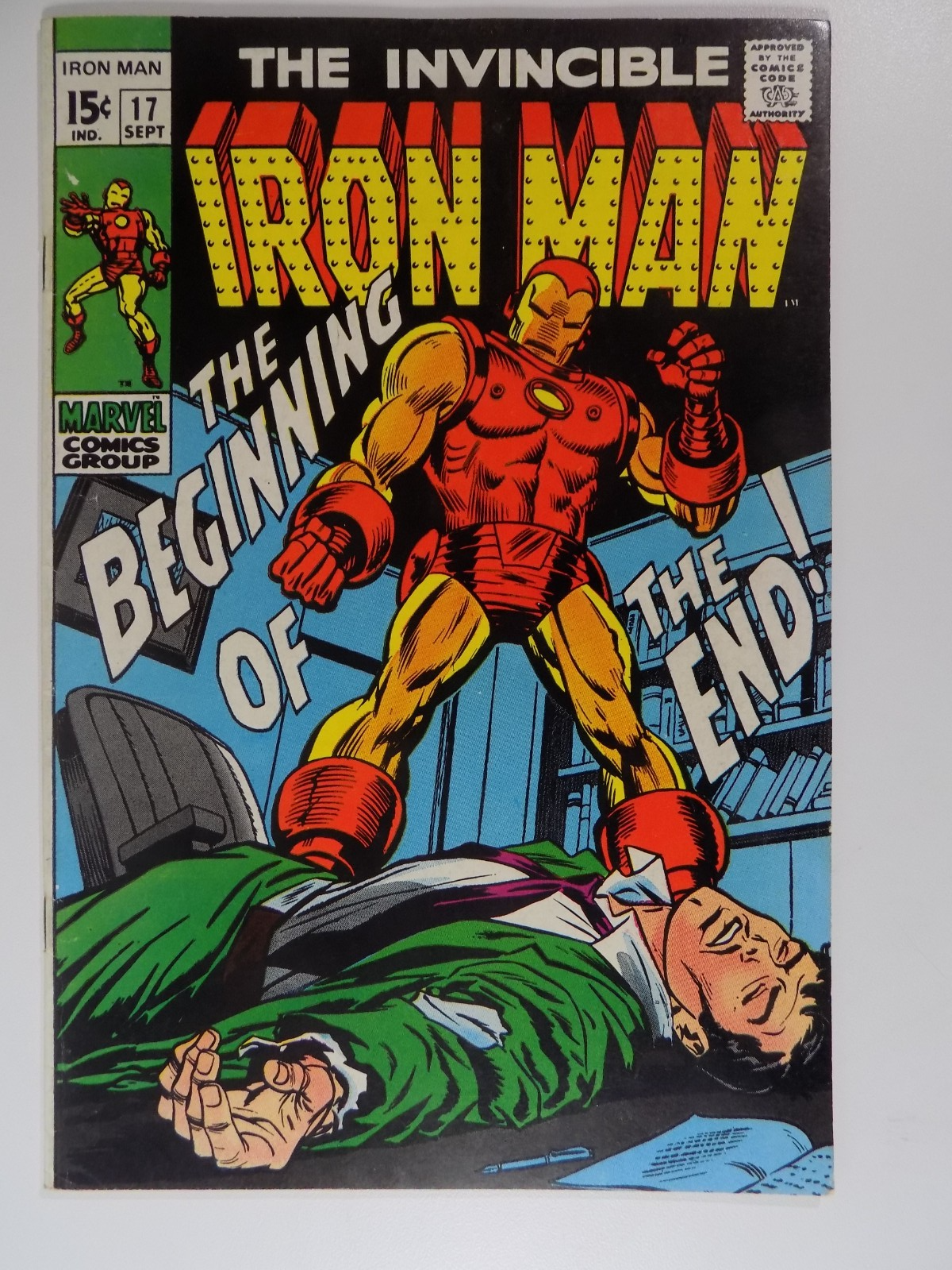 Iron Man #17 Marvel Comic September 1969 Very Fine