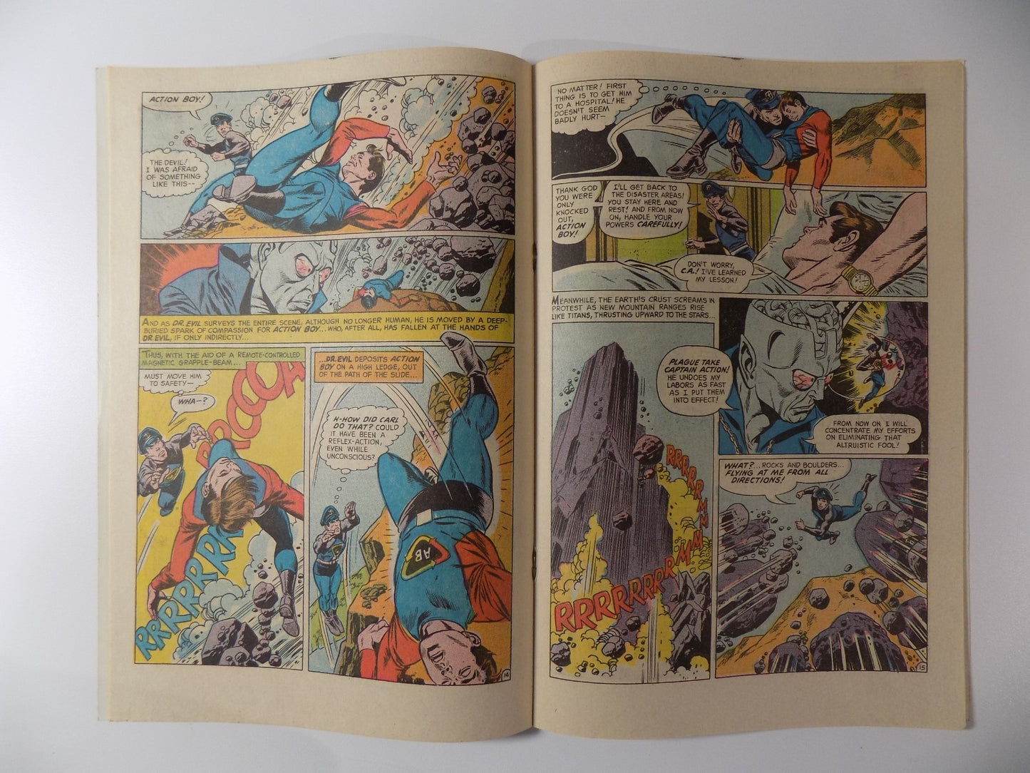 Captain Action #3 DC Comic March 1969 Very Fine-