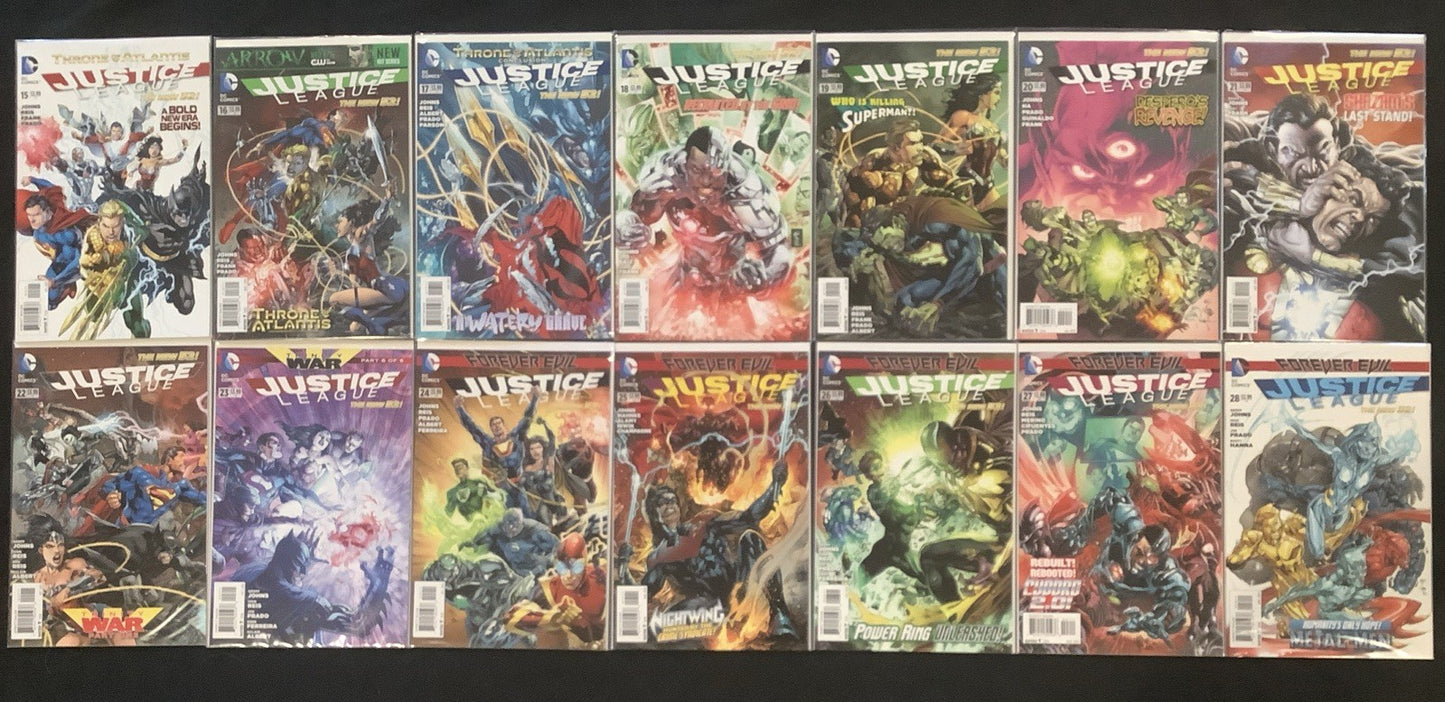 Justice League Bundle: JL #15-28, JLD #22-23, JLA #1-13, 30 Comics Total