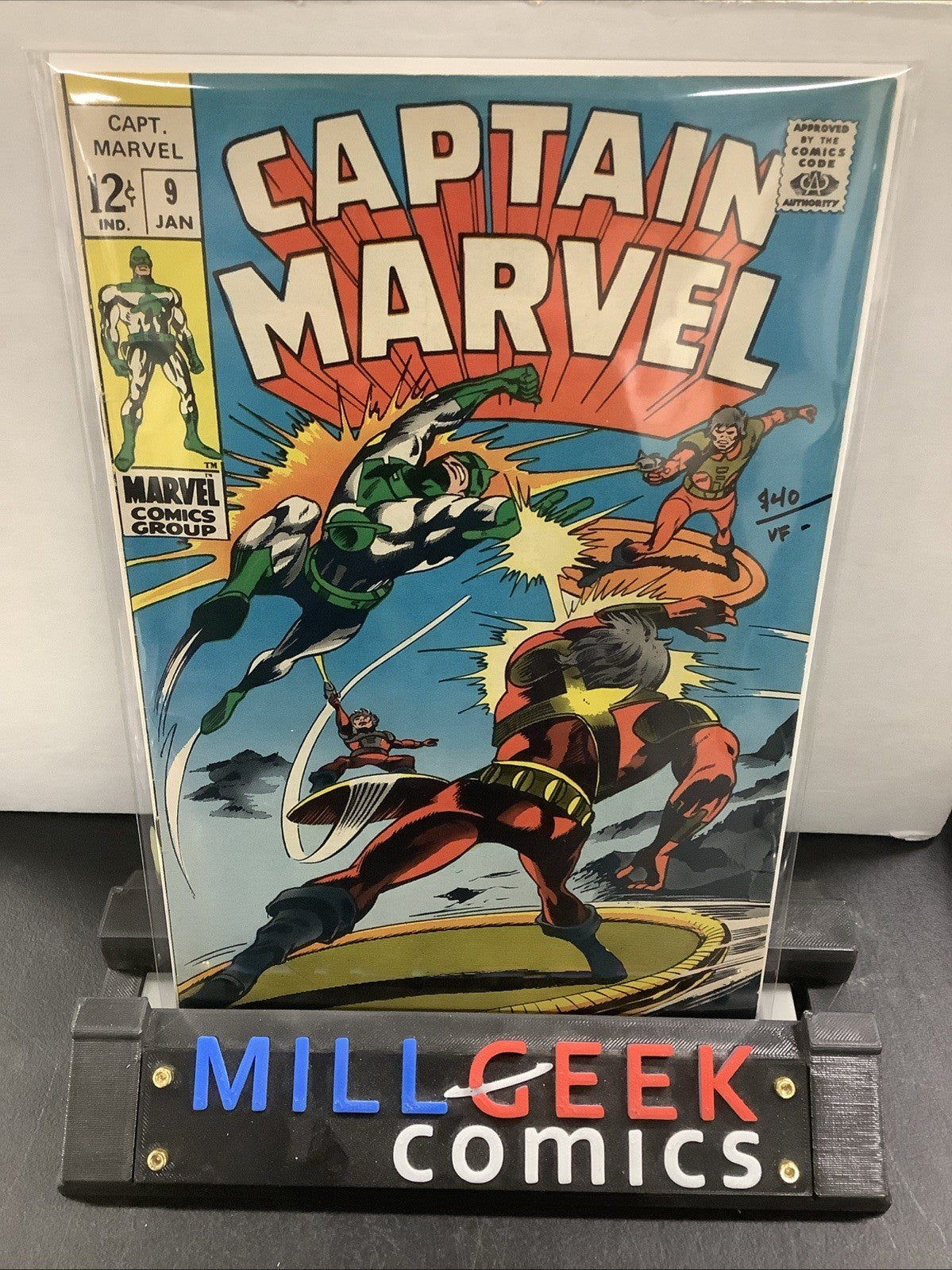 Captain Marvel #9 (Marvel Comics January 1969) VF- (7.5) Colleta/Drake/Heck