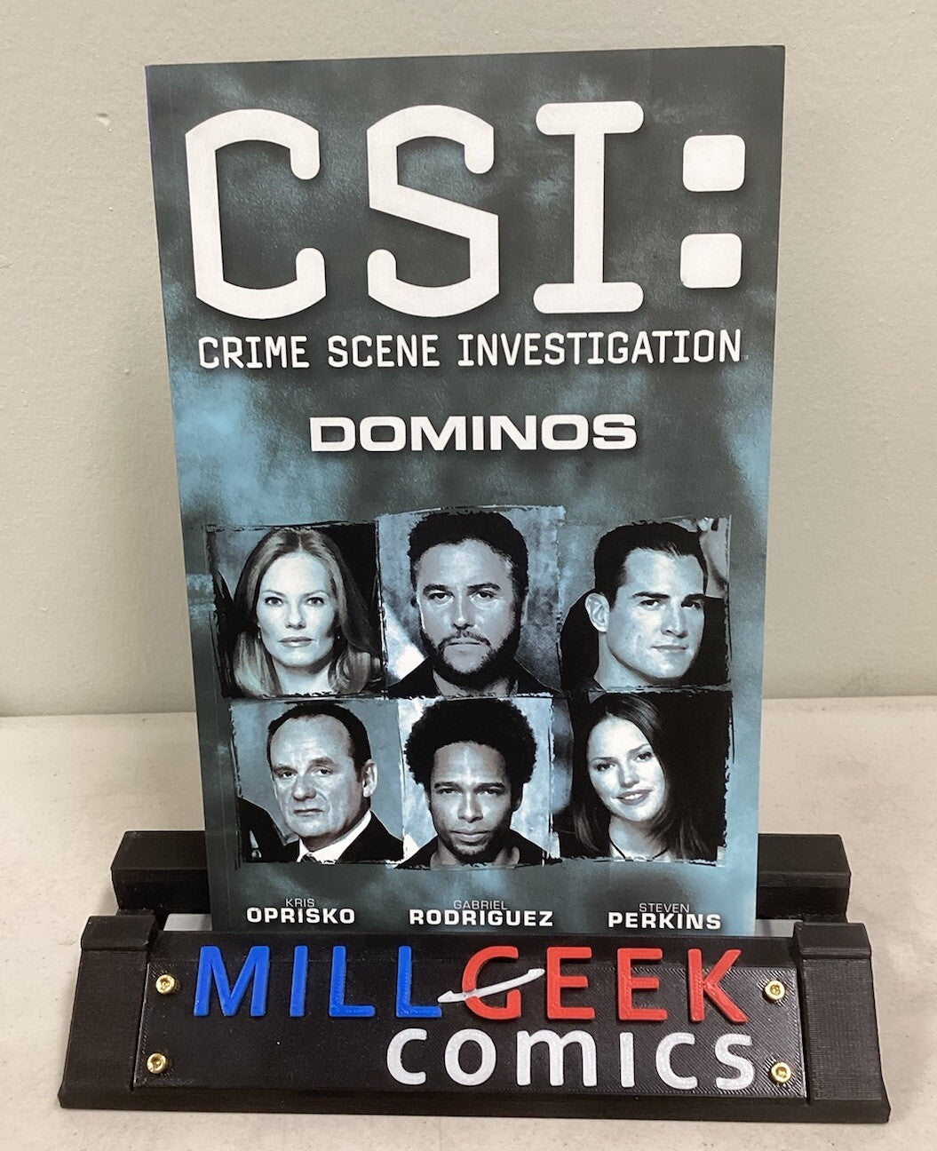 CSI: Crime Scene Investigation Dominos by Kris Oprisko (2005, Paperback)