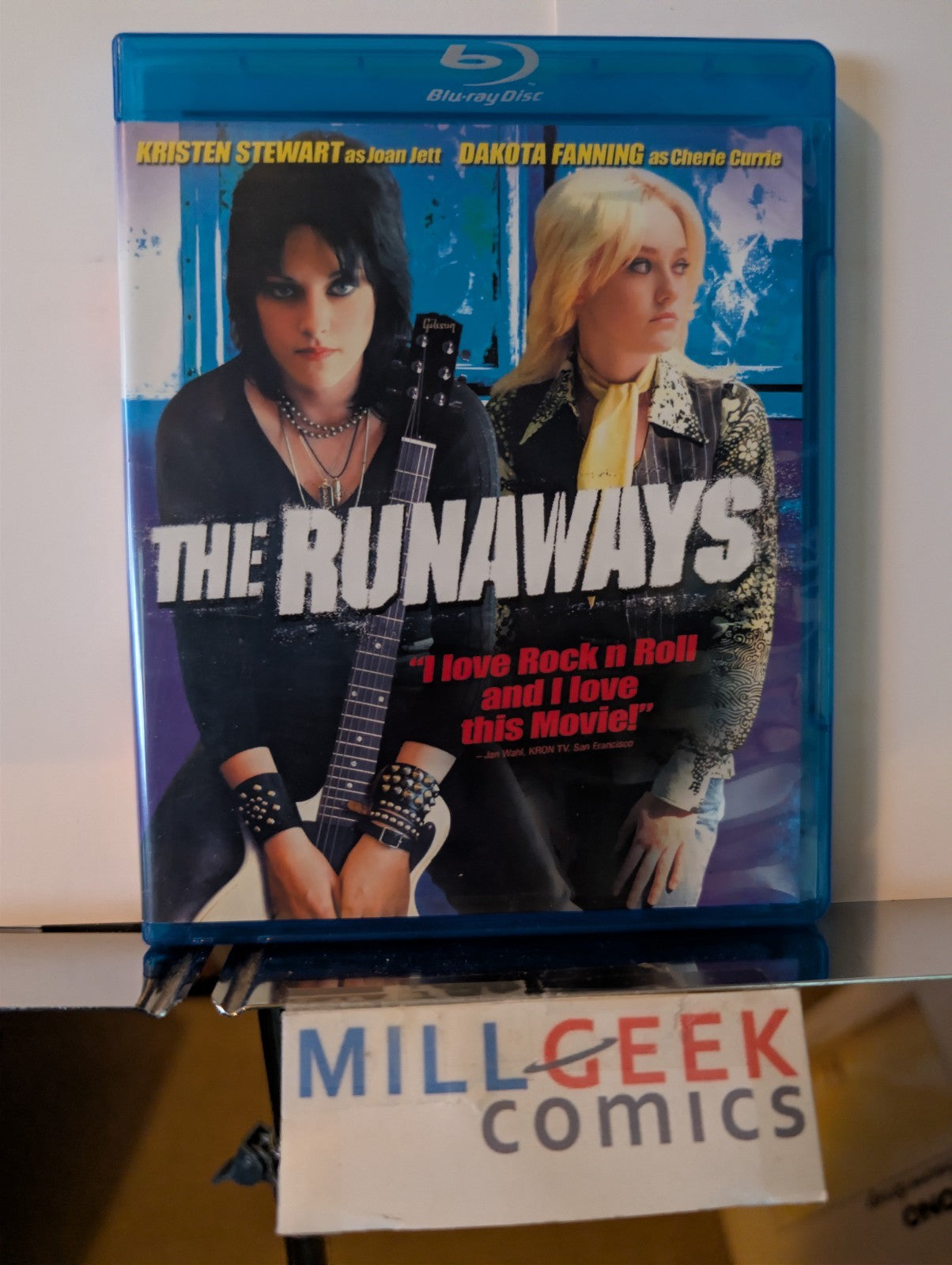 Jimi Hendrix Hear My Train A Comin' / The Doors / The Runaways (Blu-ray) -JD
