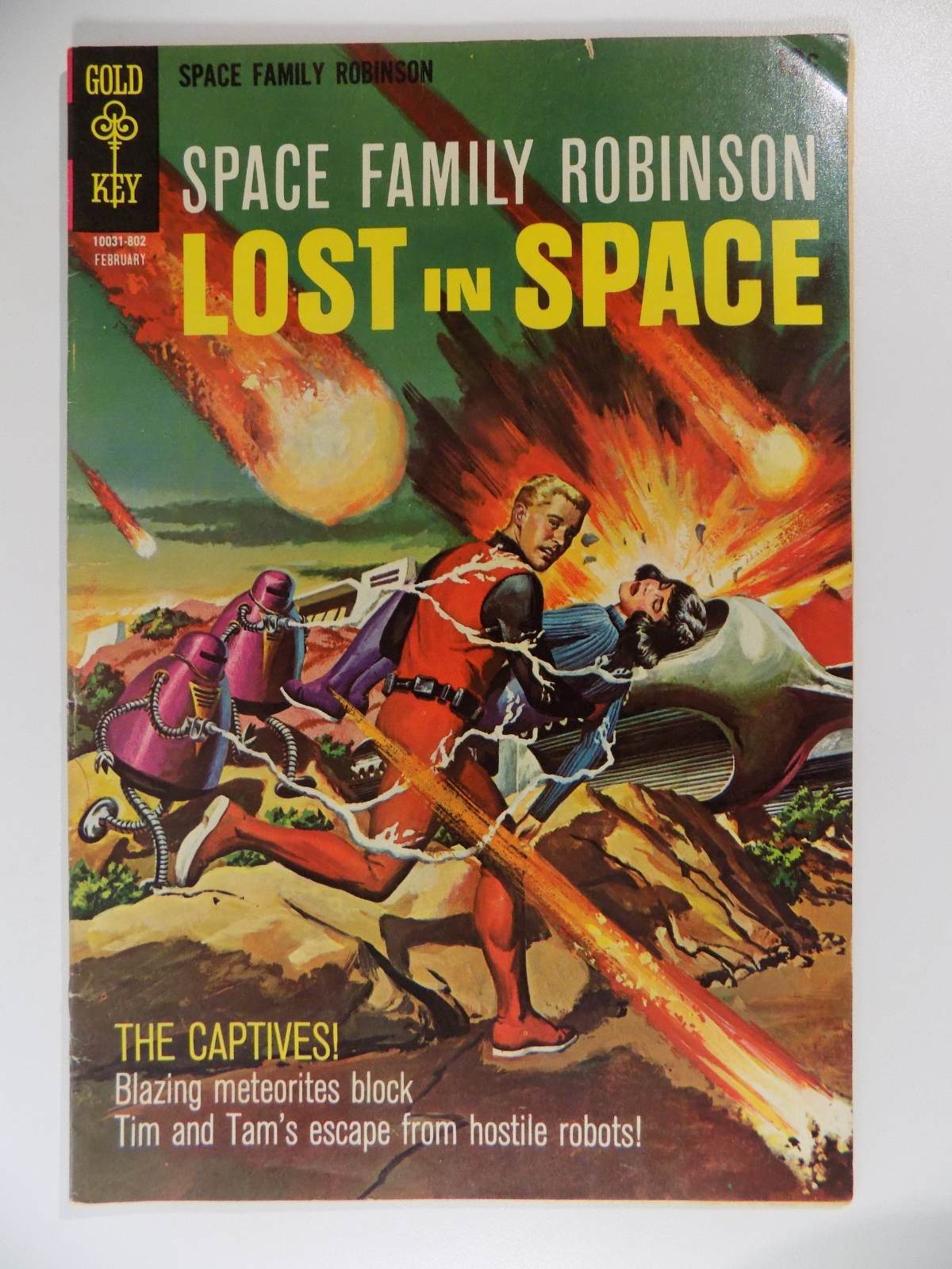 Lost in Space #26 Space Family Robinson Gold Key Comic February 1968 Very Fine