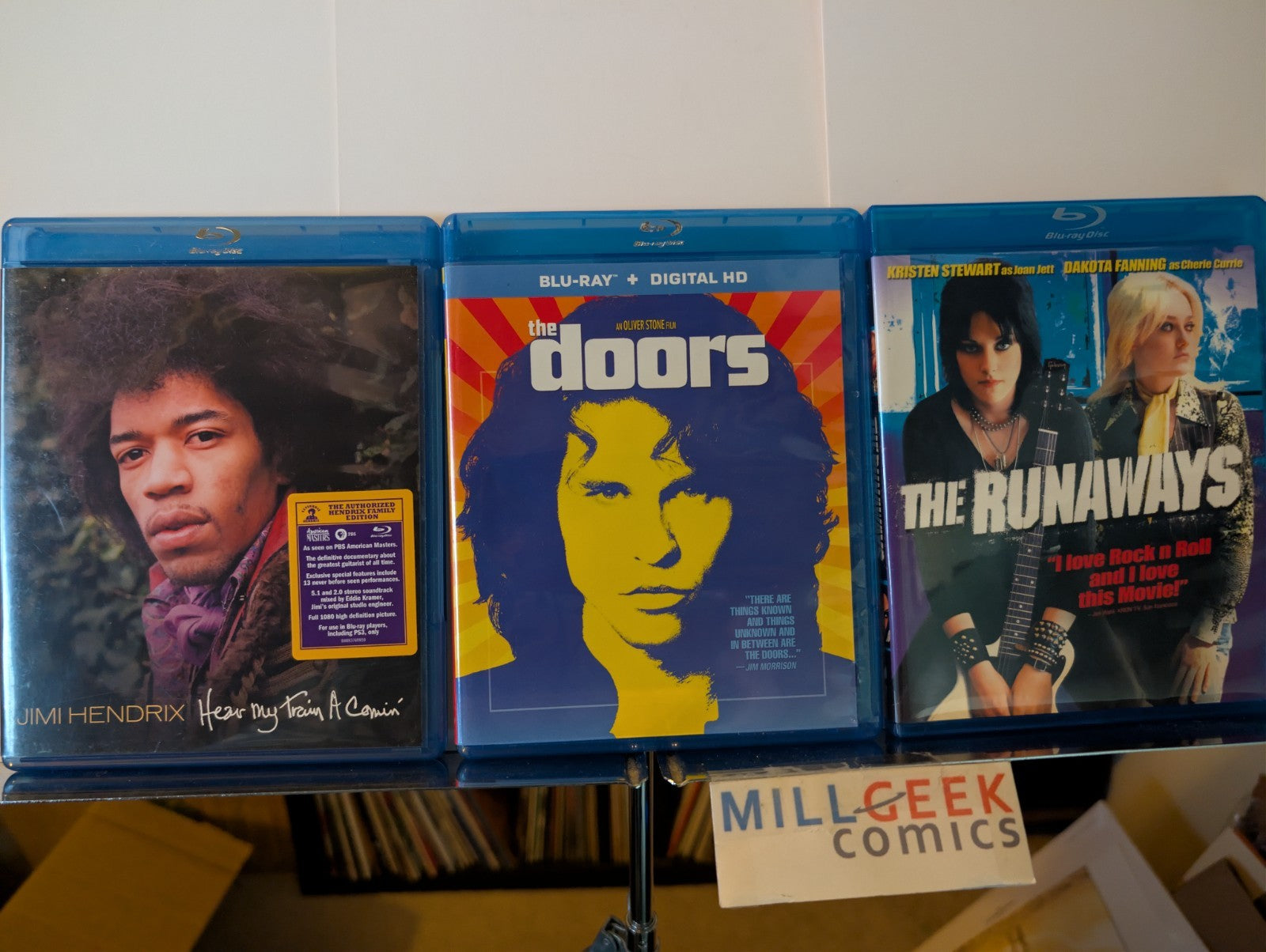 Jimi Hendrix Hear My Train A Comin' / The Doors / The Runaways (Blu-ray) -JD