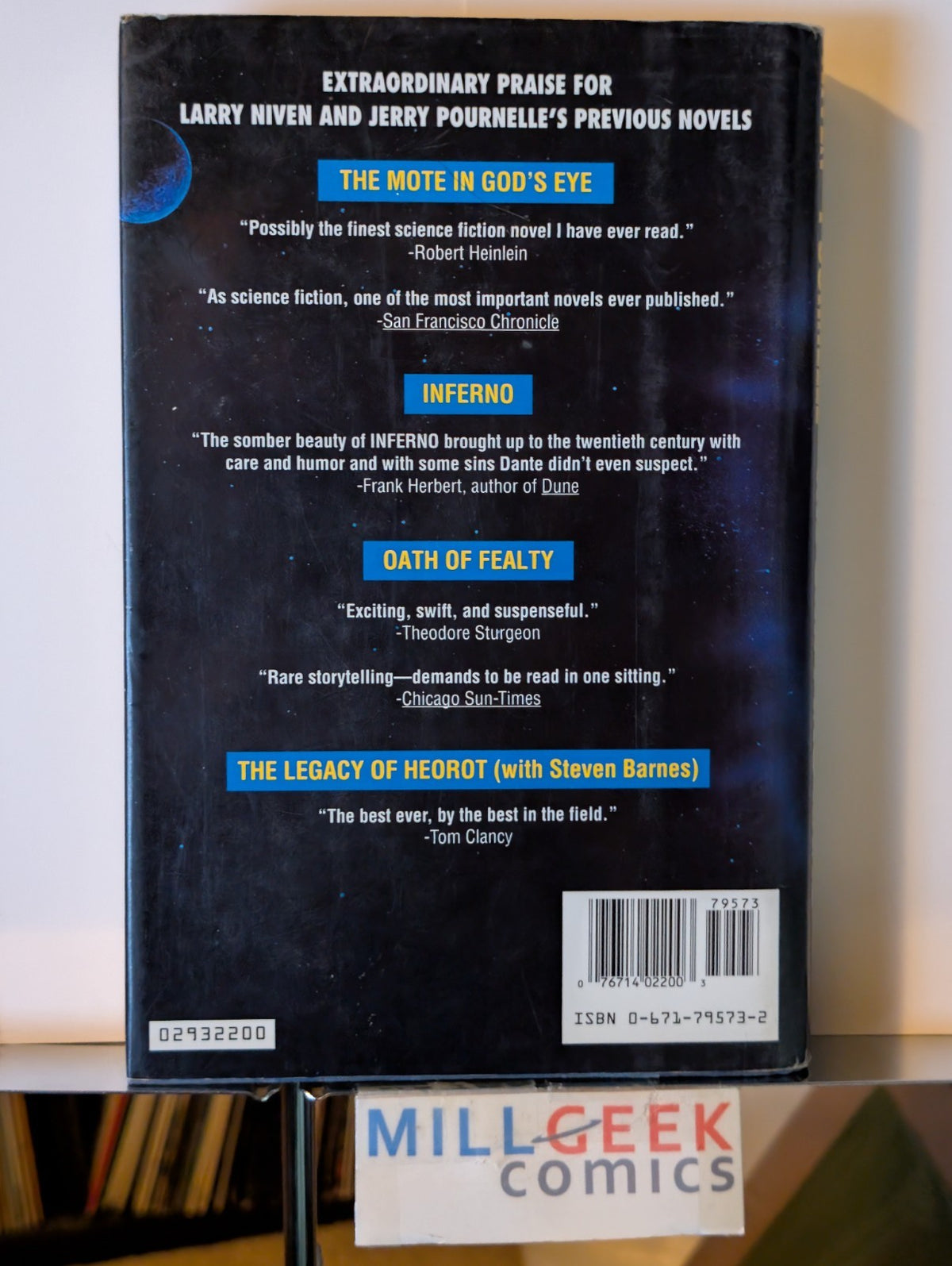 Gripping Hand by Larry Niven and Jerry Pournelle (1993, Hardcover) -JD