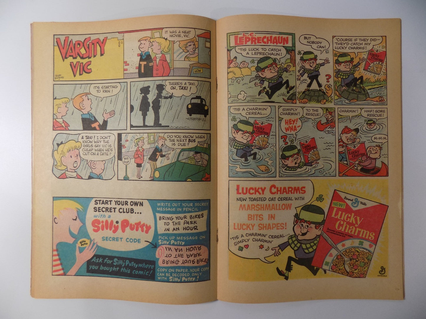 Adventure Comics #327 DC Comic December 1964 Fine+