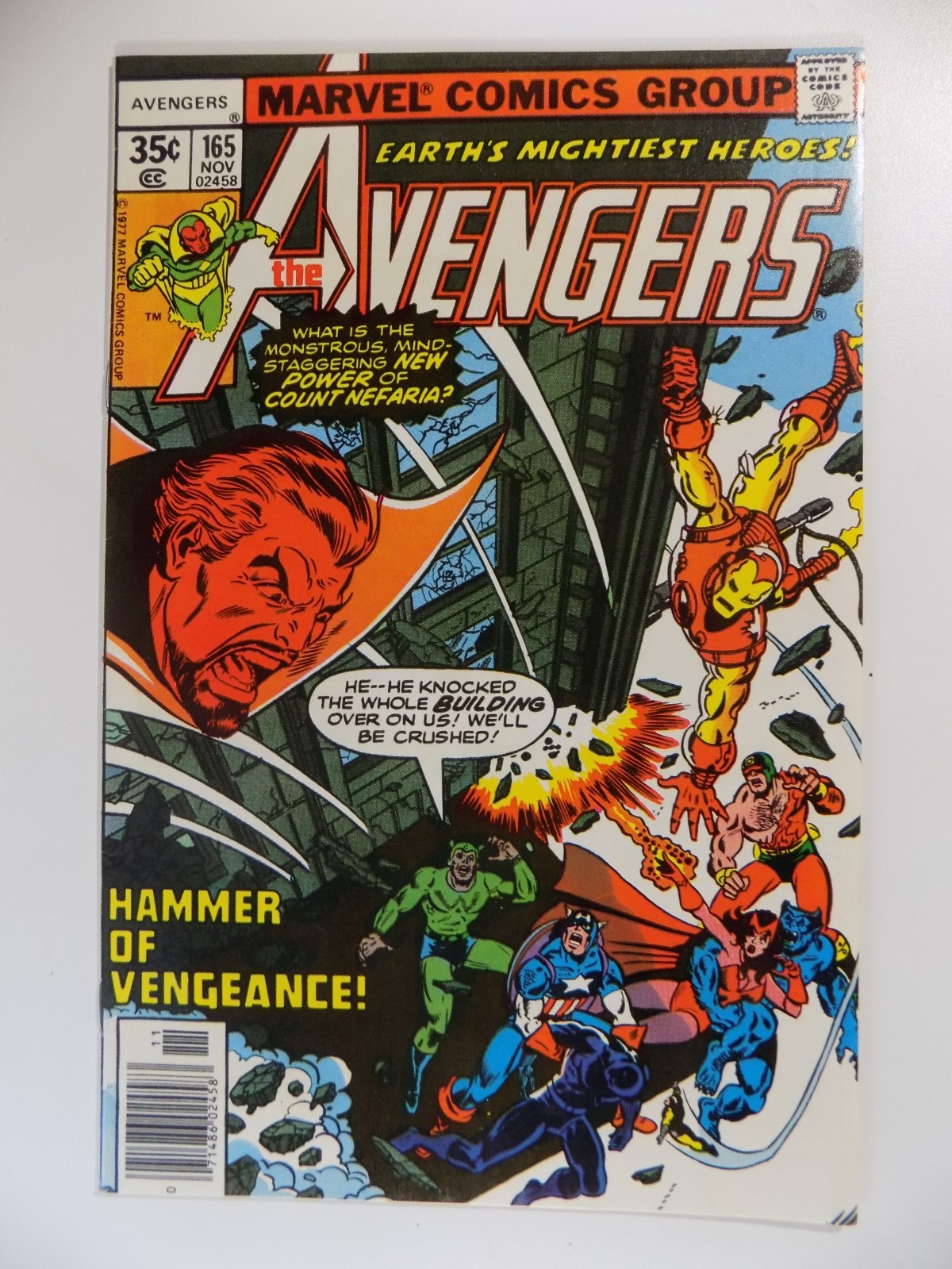 Avengers #165 Marvel Comic November 1977 Near Mint-