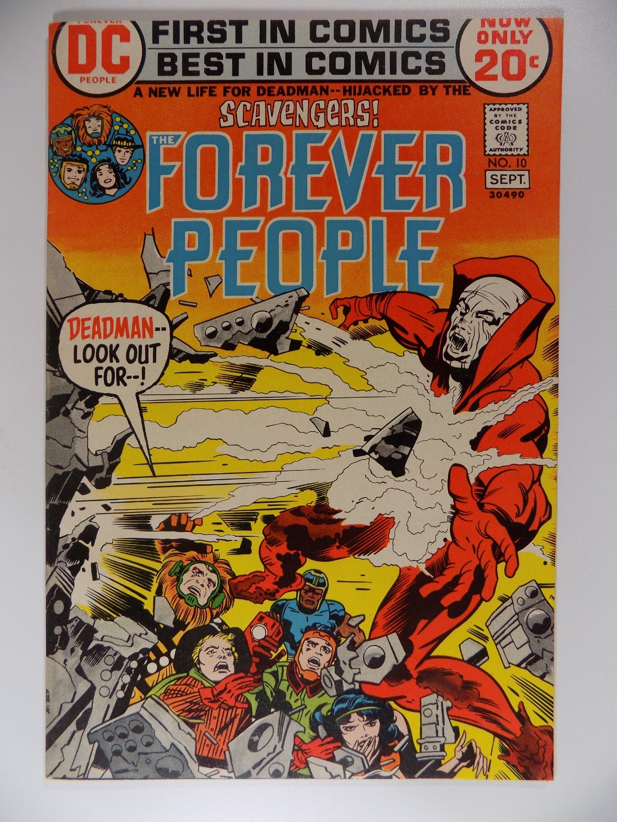 Forever People #10 DC Comic September 1972 Very Fine-