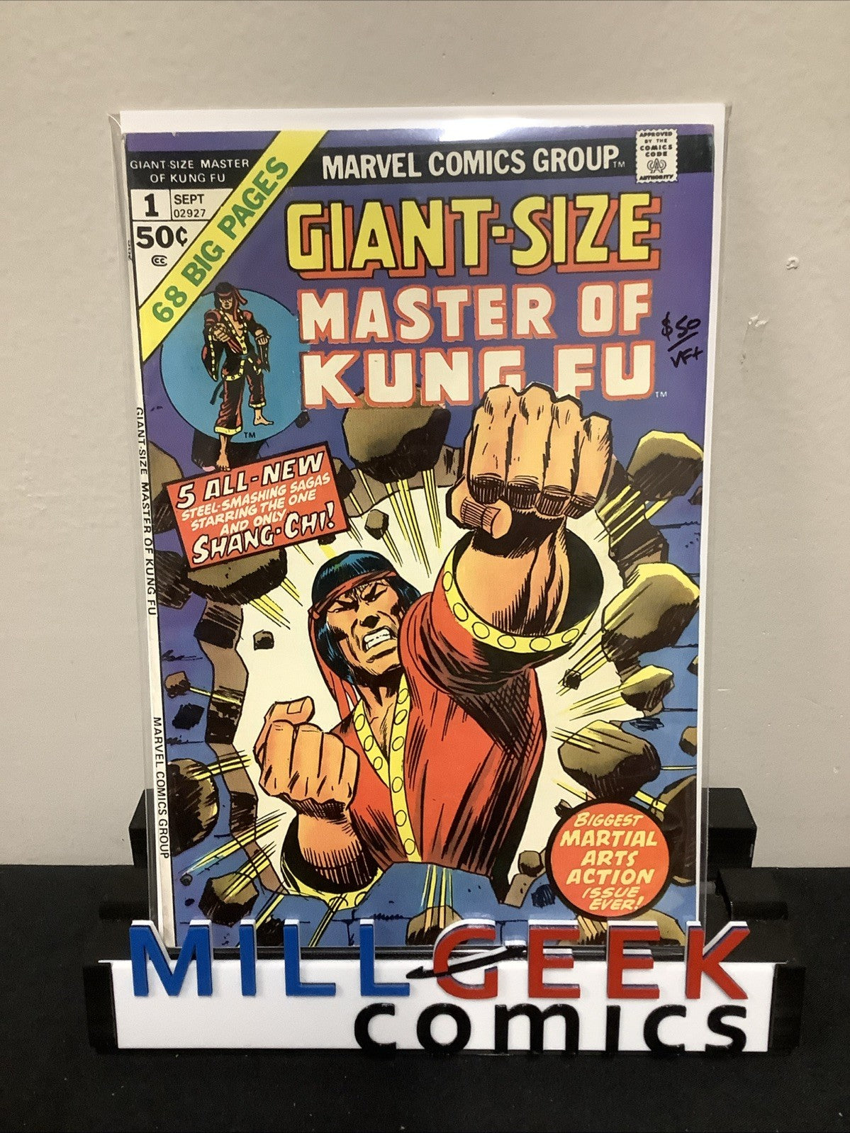 Giant-Size Master of Kung Fu #1 (Marvel September 1974) VF+ (8.5) Shang-Chi