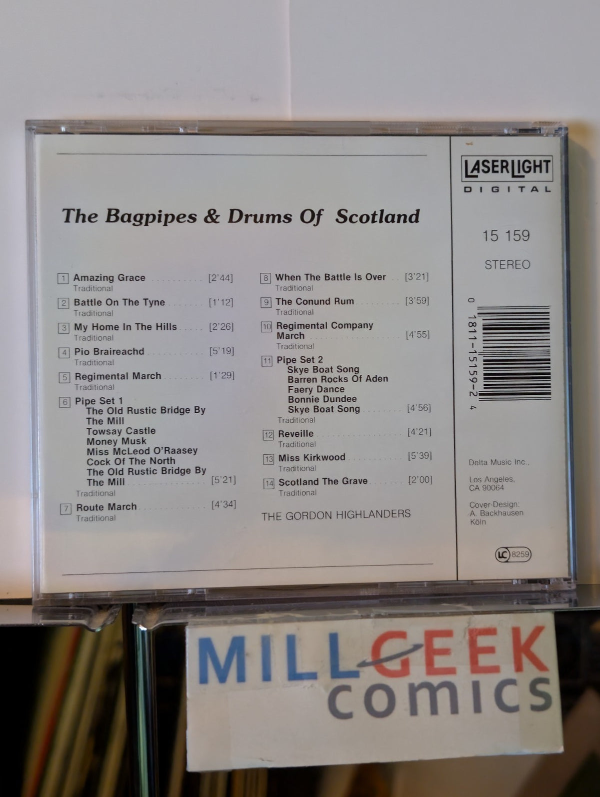 The Bagpipes & Drums of Scotland / Another Quiet Sunday, 2 CDs Like New -JD