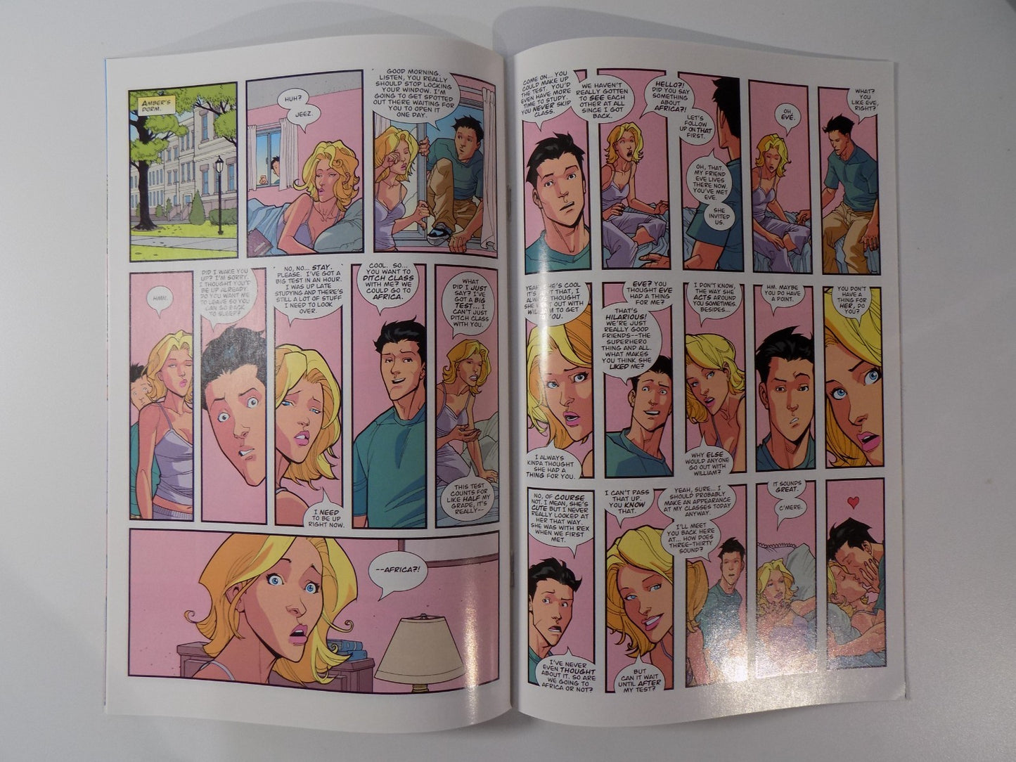 Invincible #31 Image Comic April 2006 Very Fine/Near Mint Low Print!