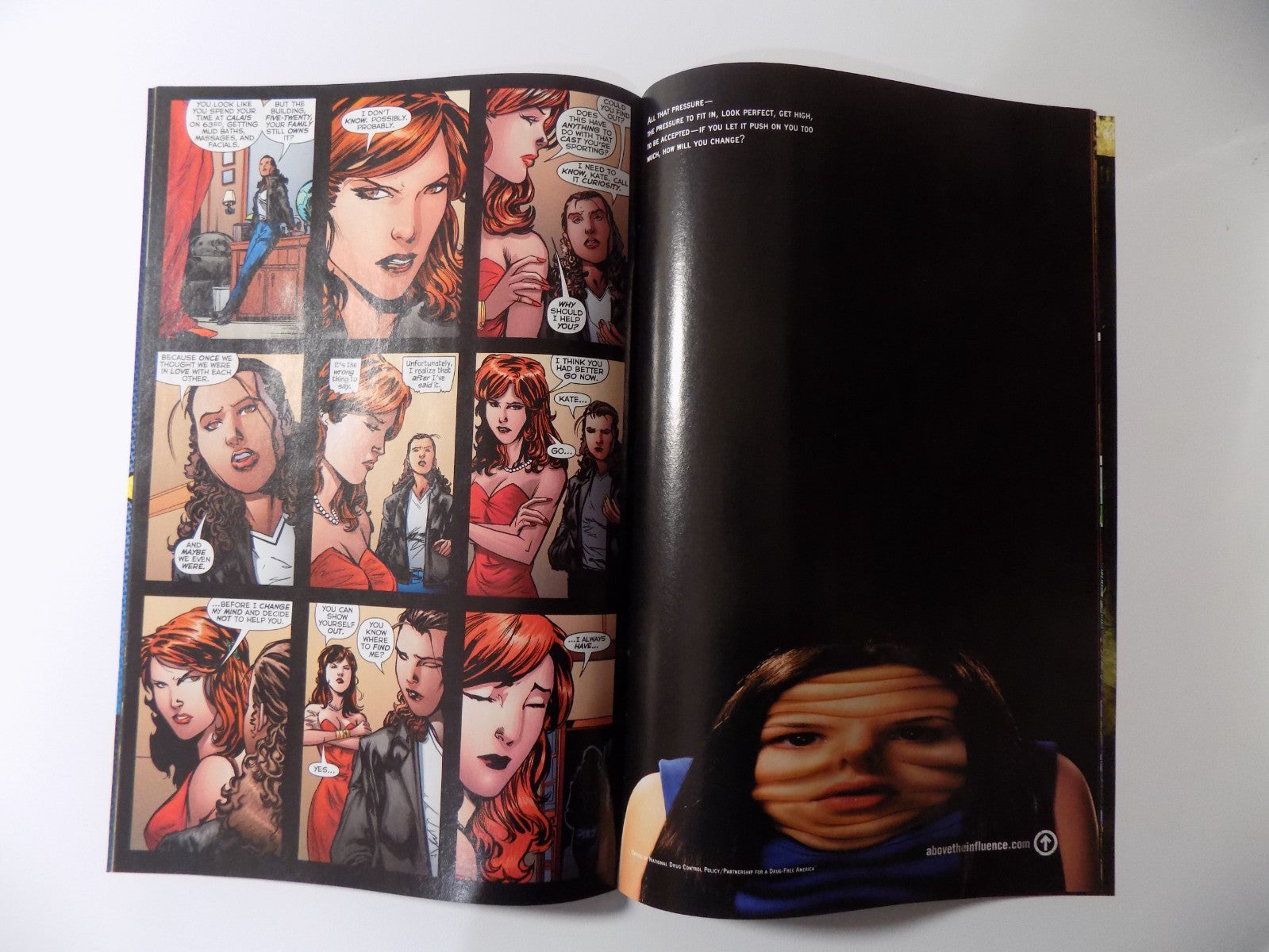 52 Week Seven DC Comic 1st Kate Kane 2006 Signed Waid & Rucka VF/NM