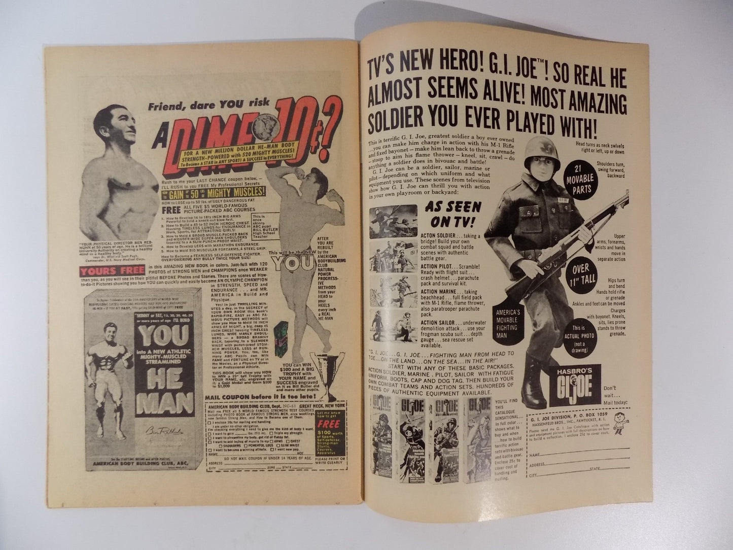 Aquaman #19 DC Comic February 1965 Very Fine-