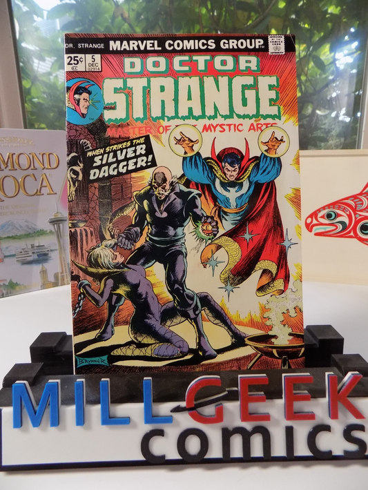 Doctor Strange #5 Marvel Comic December 1974 Very Fine+