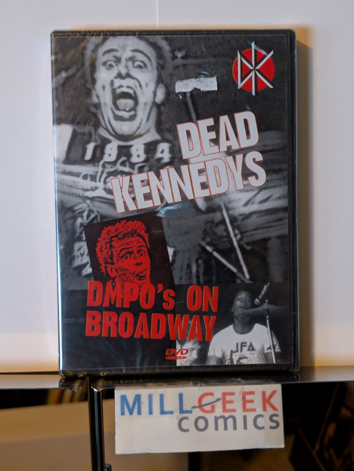 Dead Kennedys DMPO's on Broadway (DVD 1984) -JD