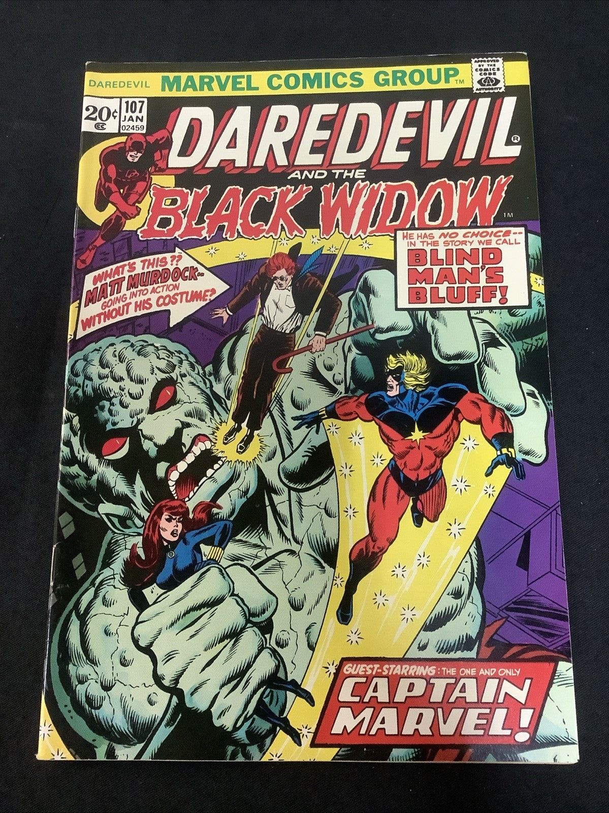 Daredevil #107 (Marvel Comics January 1974) VF+ (8.5) Captain Marvel Team-Up
