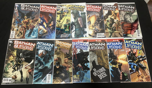 Batman and the Outsiders #1-14 + The Outsiders #15-21 Comic Bundle, DC Comics