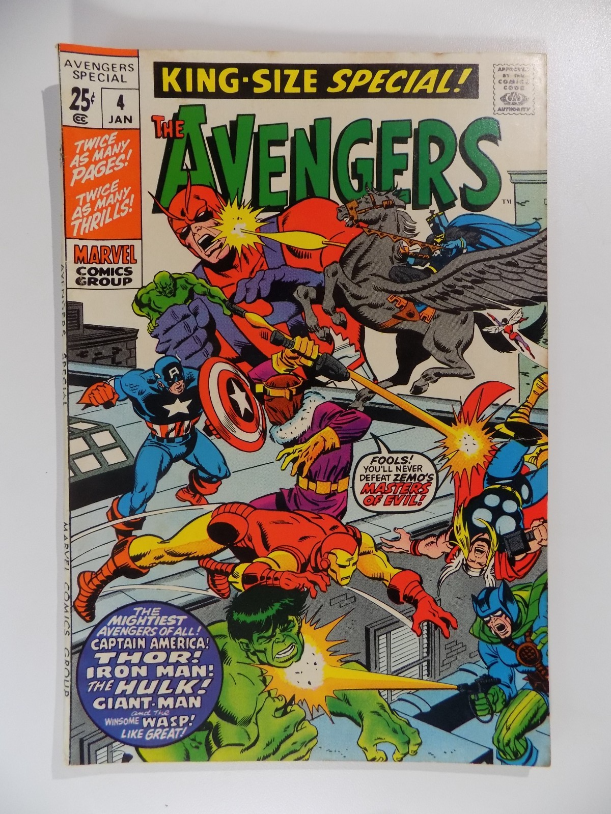 Avengers King-Size Special! #4 Marvel Comic January 1971 Very Fine-