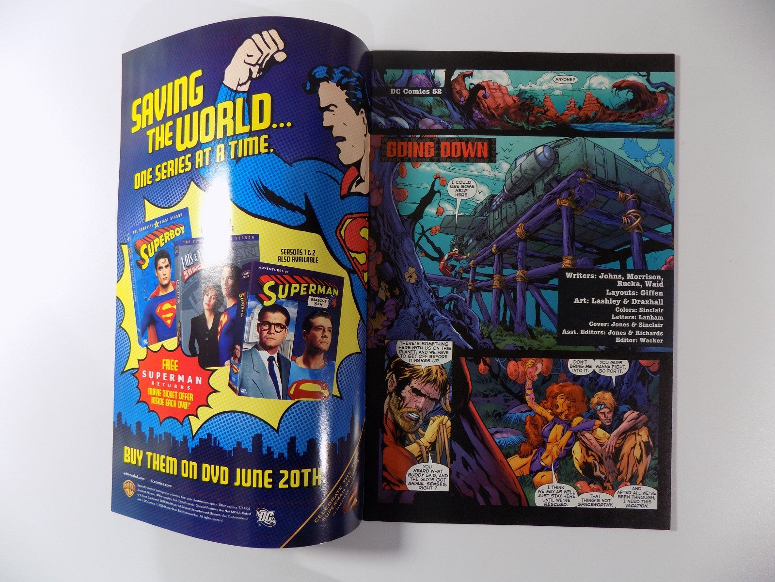 52 Week Seven DC Comic 1st Kate Kane 2006 Signed Waid & Rucka VF/NM