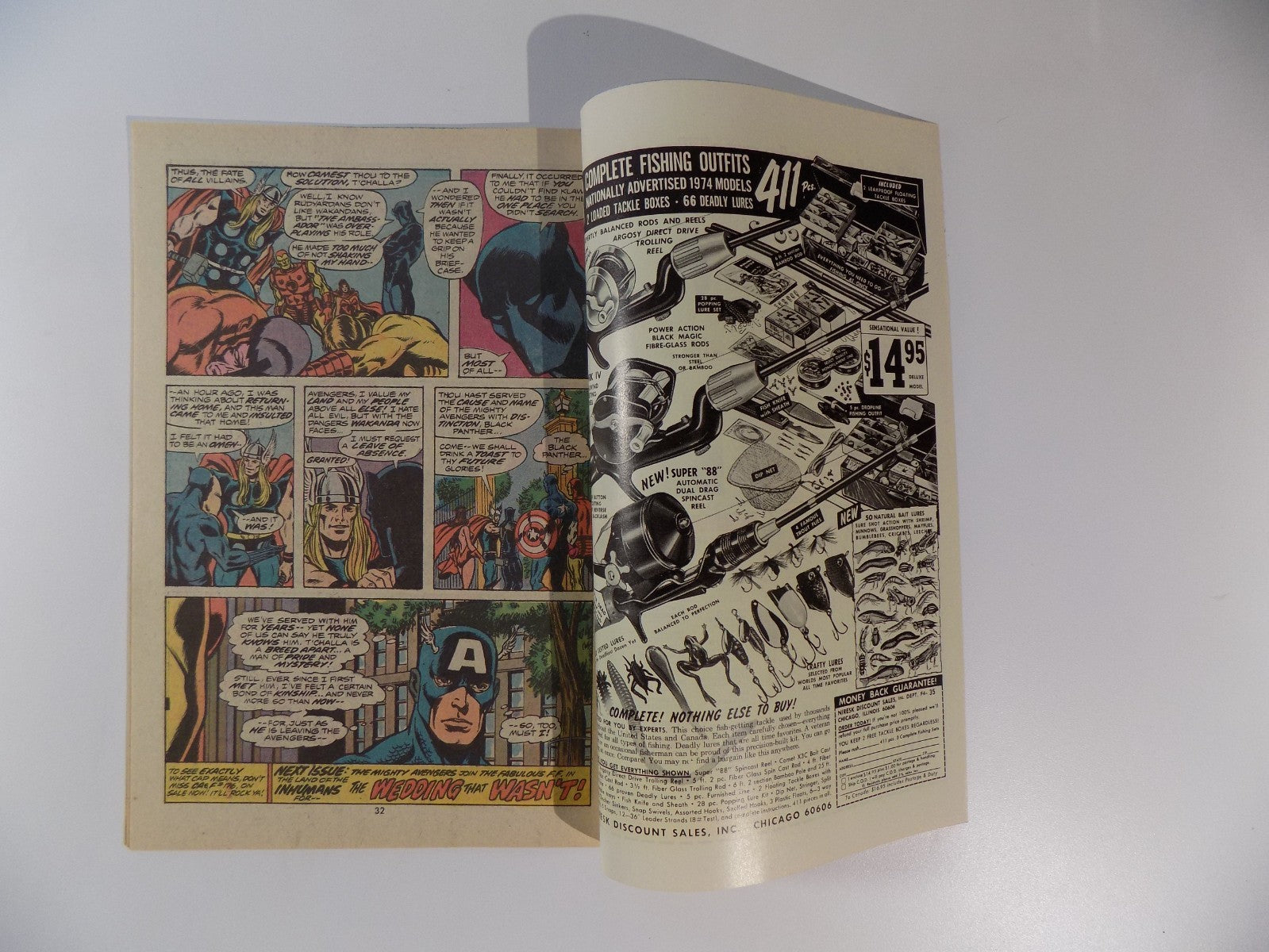Avengers #126 Marvel Comic August 1974 Fine/Very Fine
