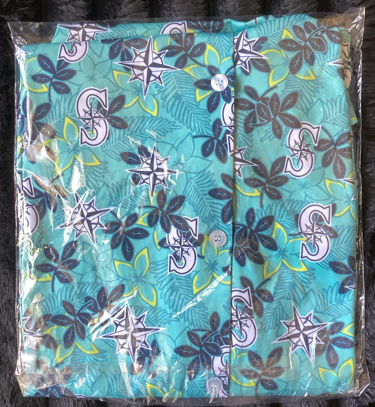 Seattle Mariners MLB 2025 NIP Men’s Aloha Hawaiian Button Up Shirt (XL)