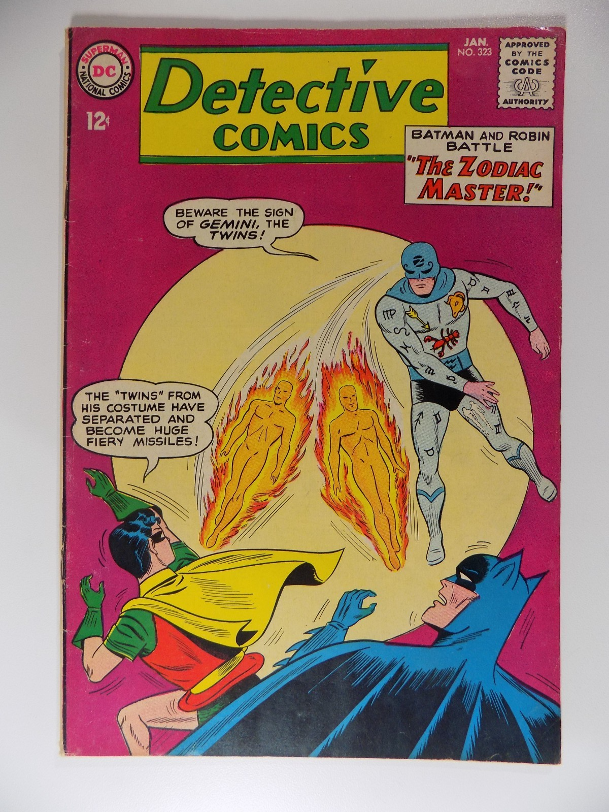 Detective #323 DC Comic January 1964 Fine/Very Fine
