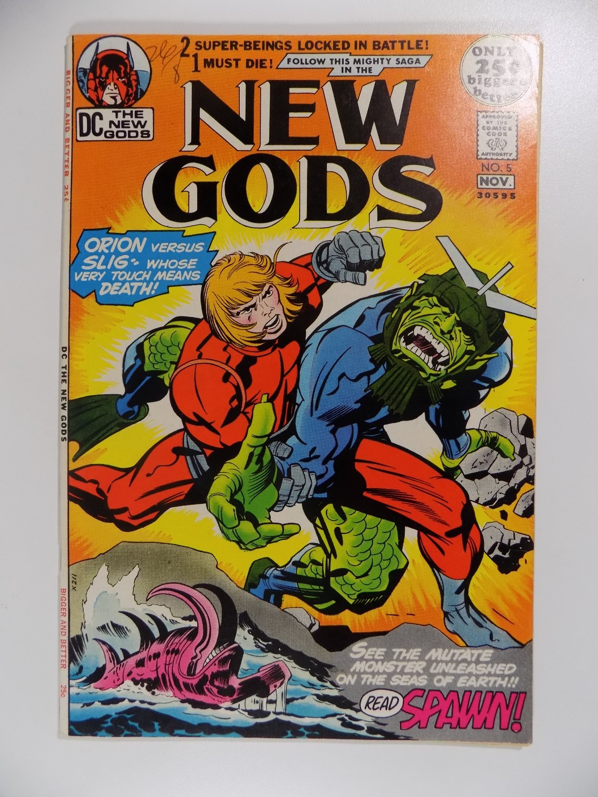 New Gods #5 DC Comic November 1971 Very Fine+