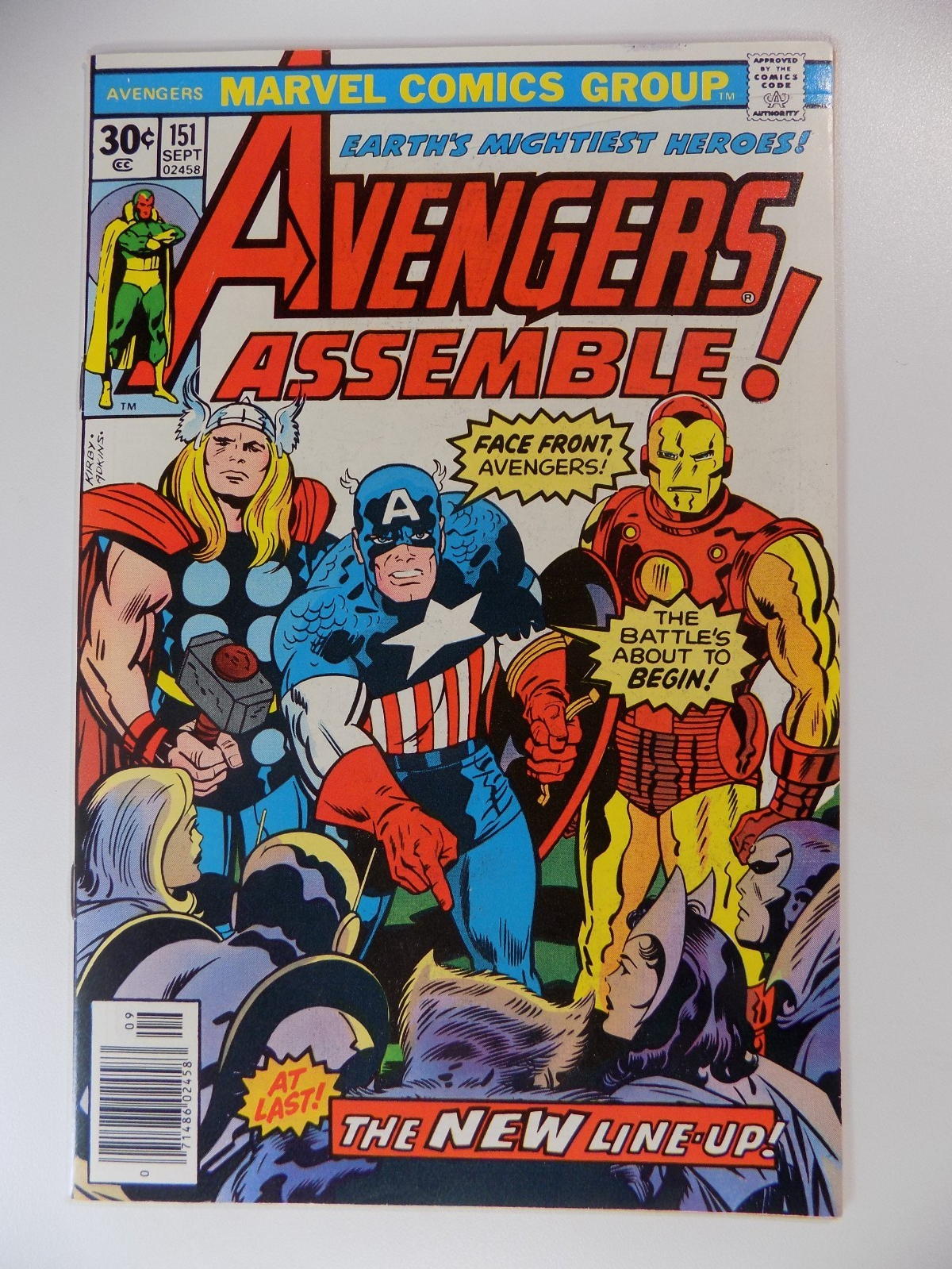 Avengers #151 Marvel Comic September 1976 Very Fine+