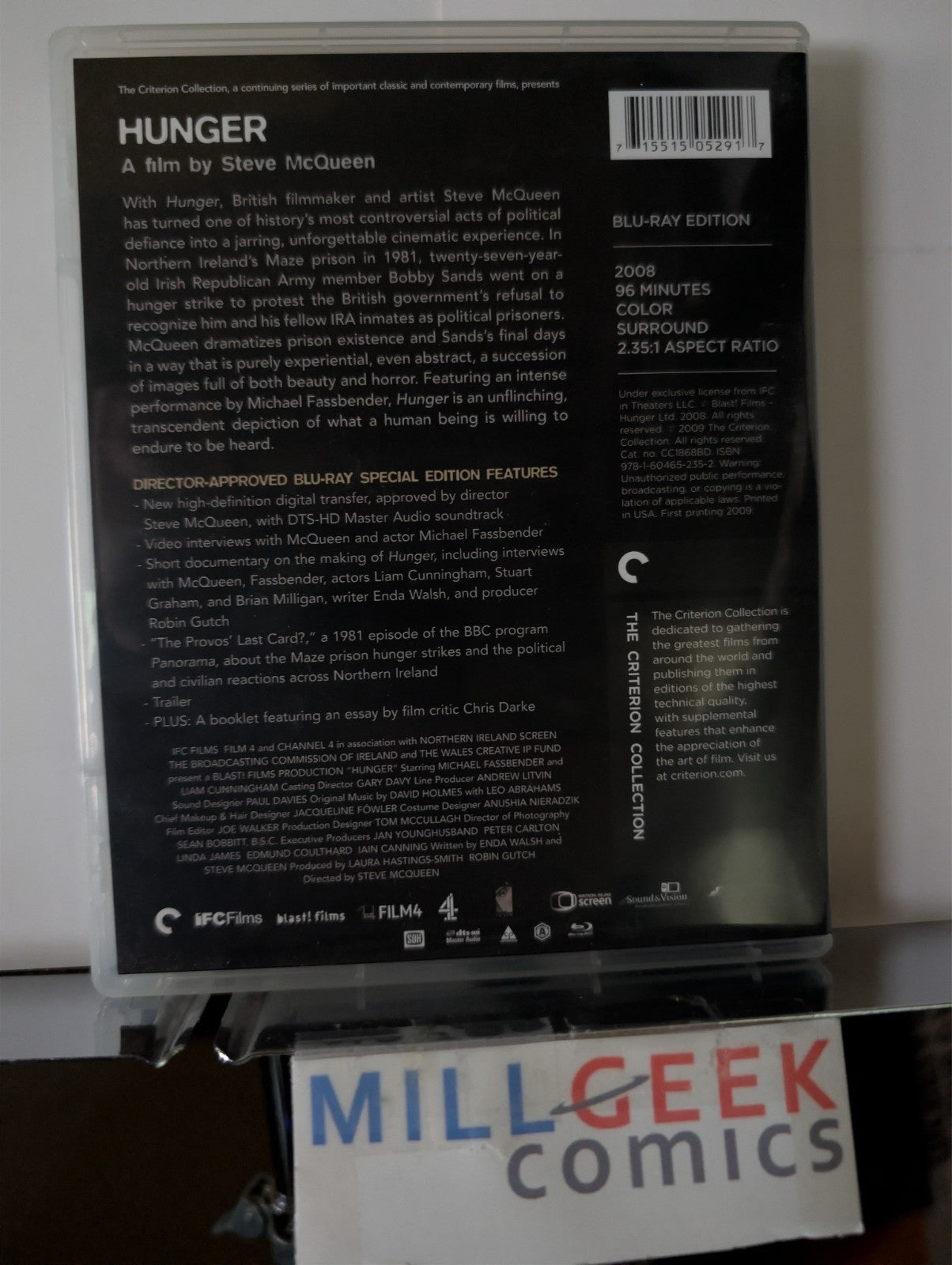 Hunger, Criterion Collection(Blu-Ray) Like New -JD