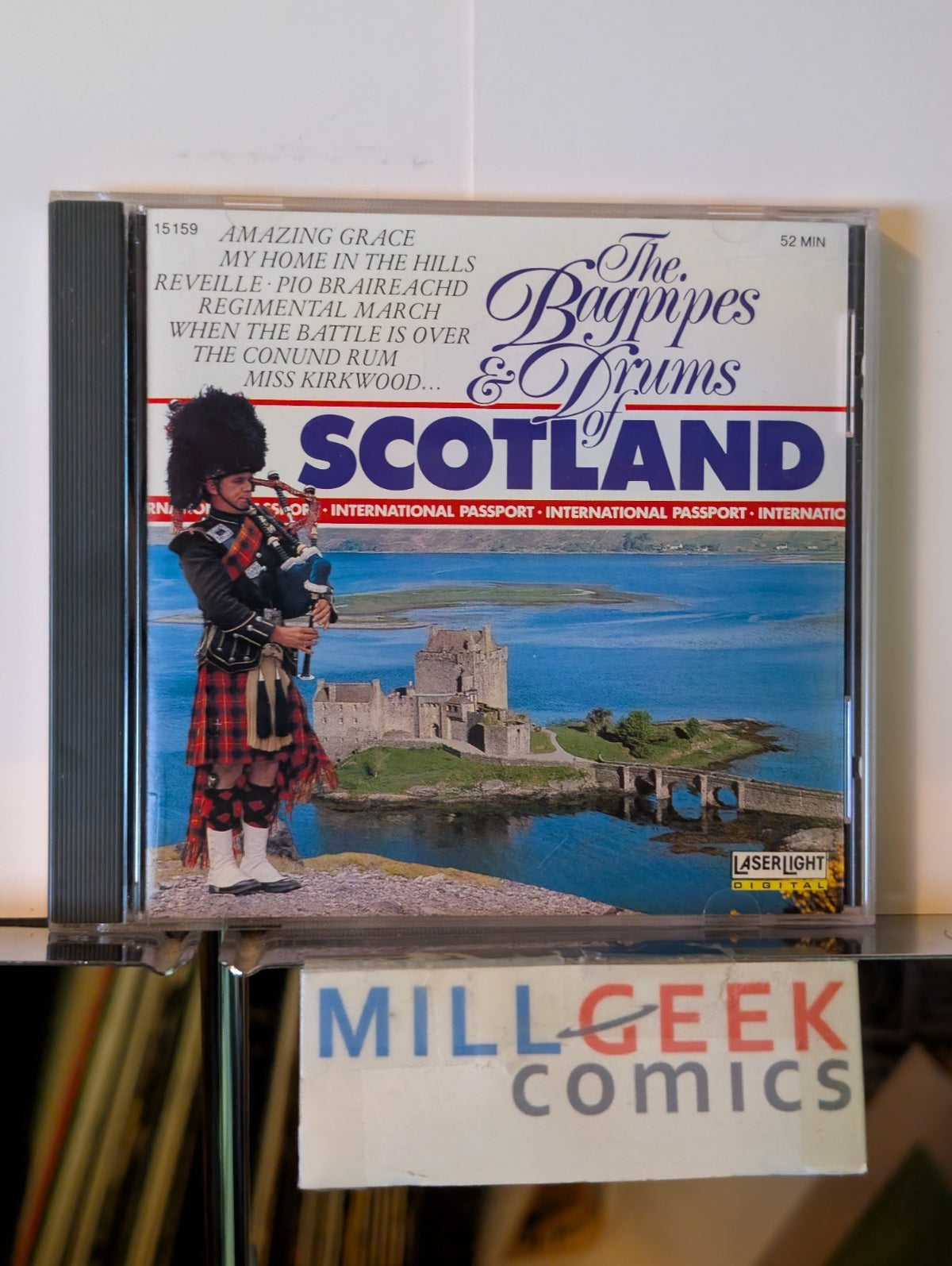 The Bagpipes & Drums of Scotland / Another Quiet Sunday, 2 CDs Like New -JD