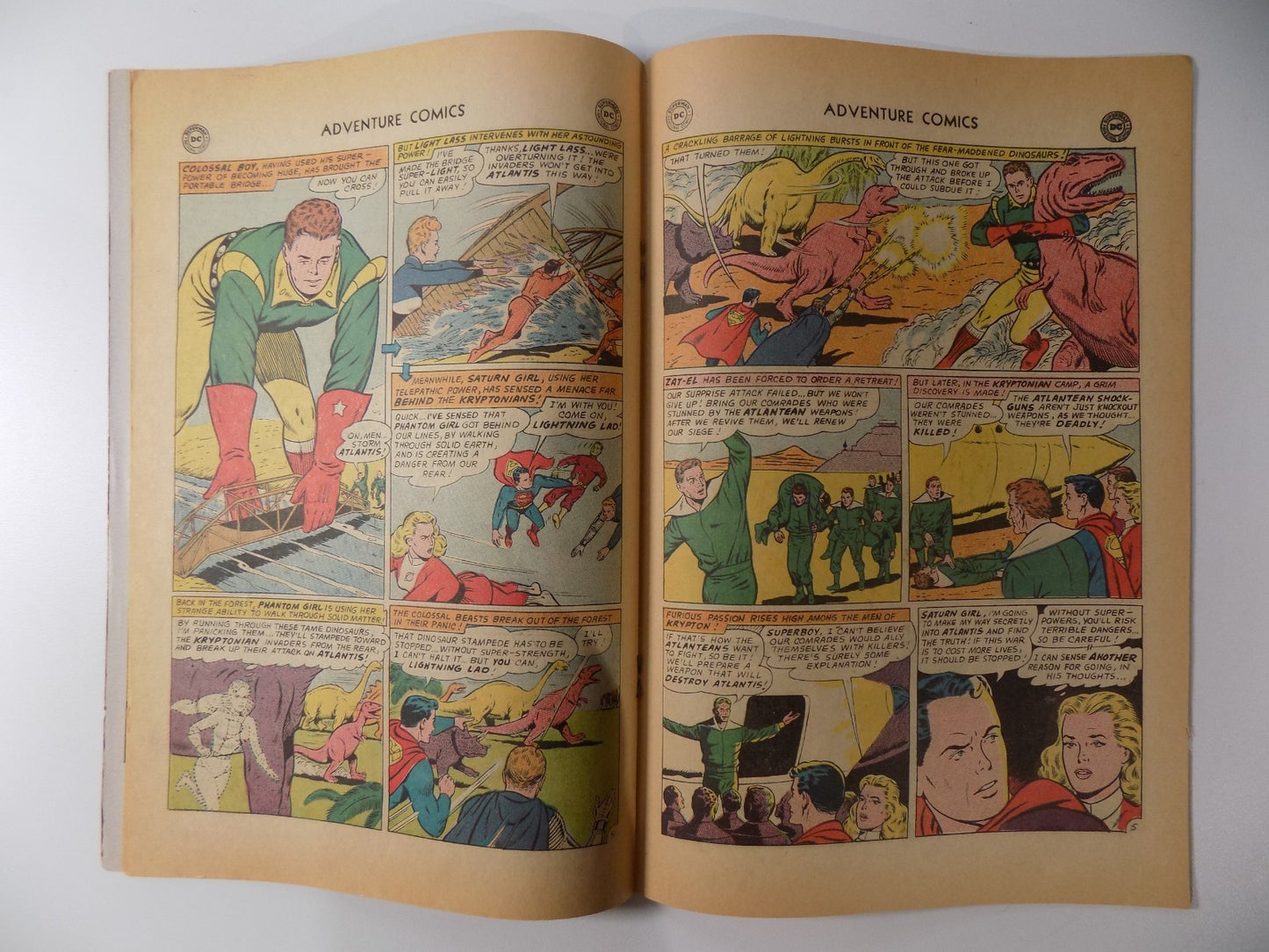 Adventure Comics #333 DC Comic June 1965 Very Fine-