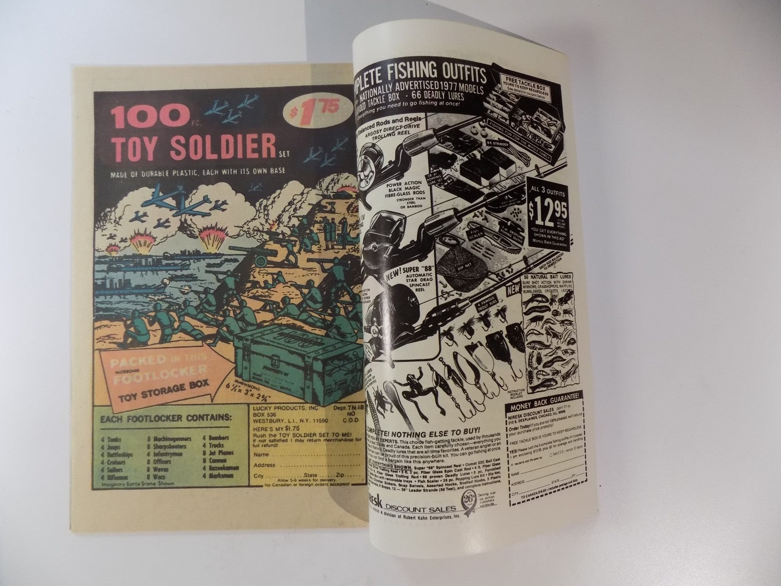 Aquaman #57 DC Comic September 1977 Very Fine+