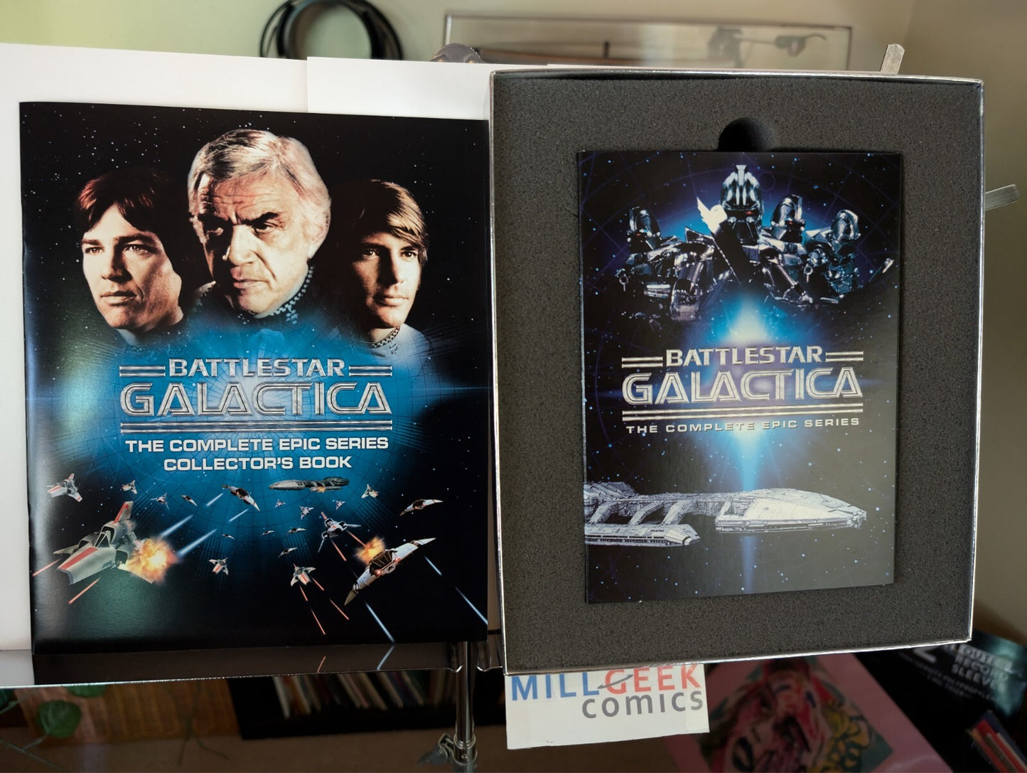 Battlestar Galactica, The Complete Series (DVD) Like New Cylon Head Box Set