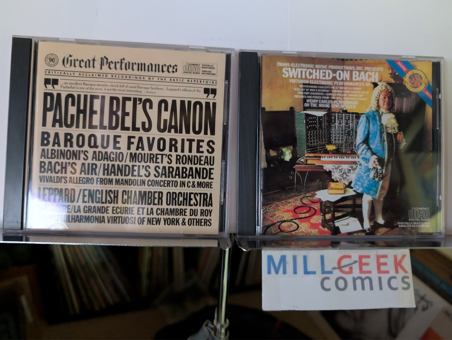 Classical Music 2 CD Lot (Baroque Favorites, Switched-On Bach) -JD