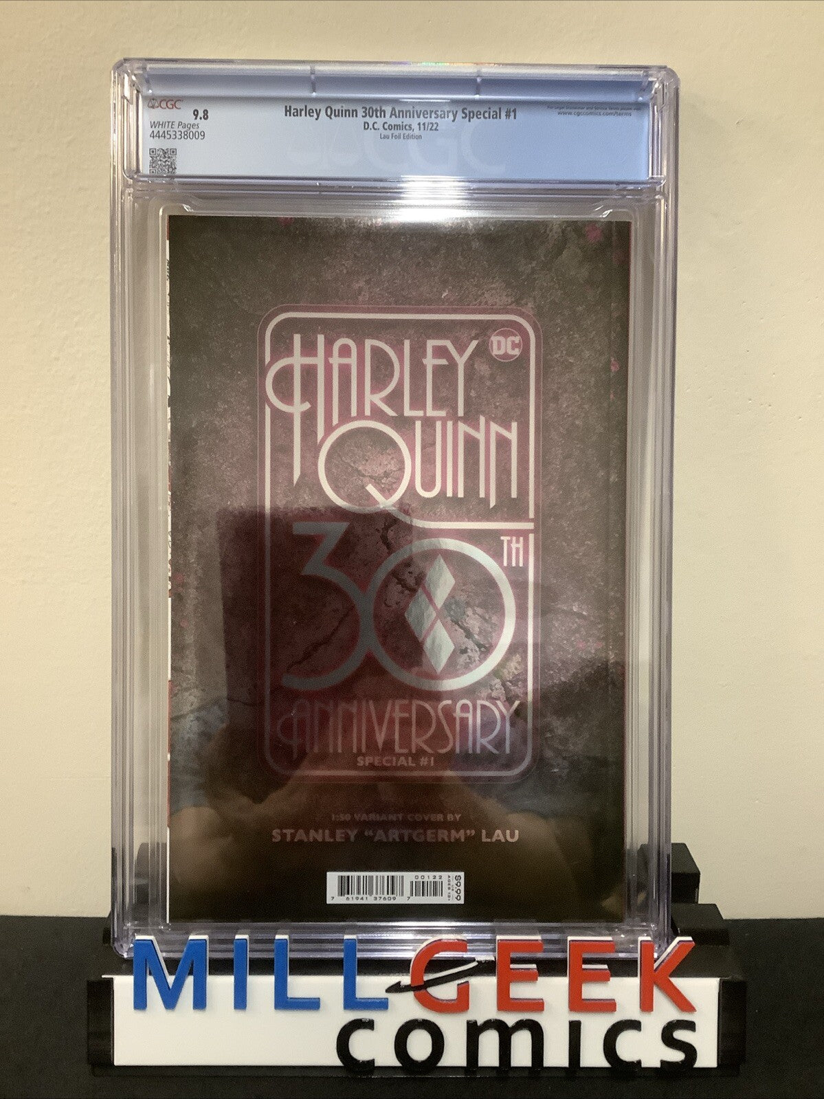 HARLEY QUINN 30TH ANNIVERSARY SPECIAL #1 (2022) CGC Graded 9.8 (NM/M) Foil Cover