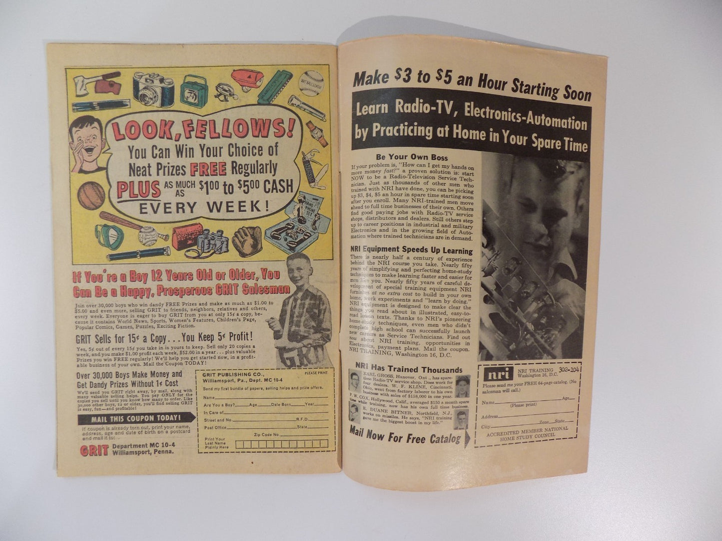 Fantastic Four #33 Marvel Comic December 1964 Fine-