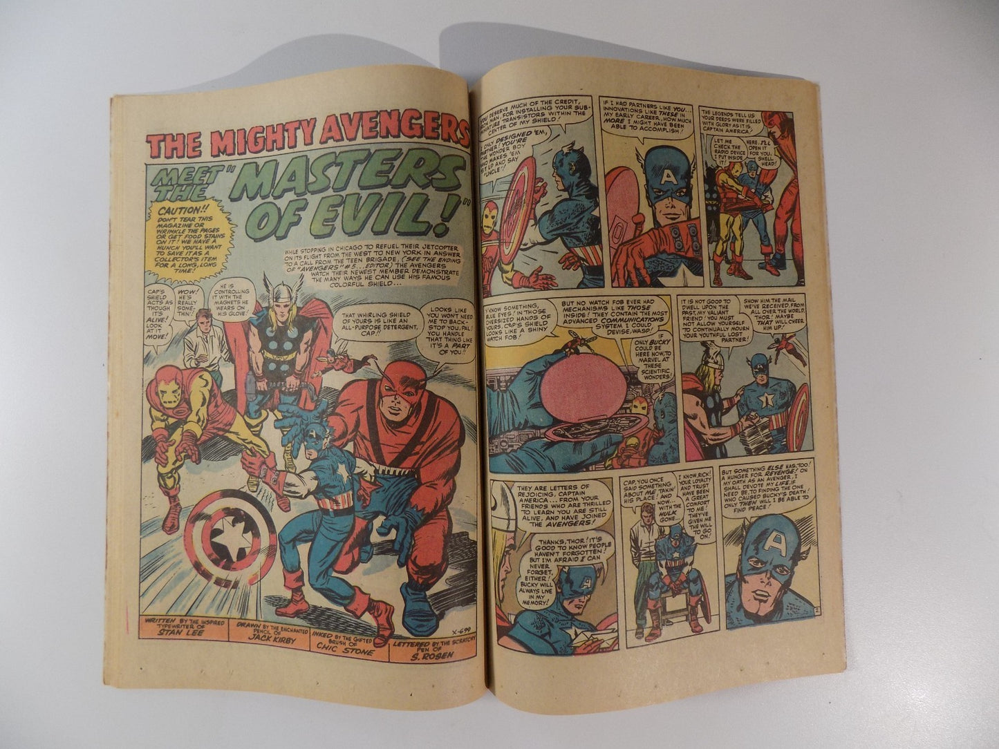 Avengers King-Size Special! #4 Marvel Comic January 1971 Very Fine-