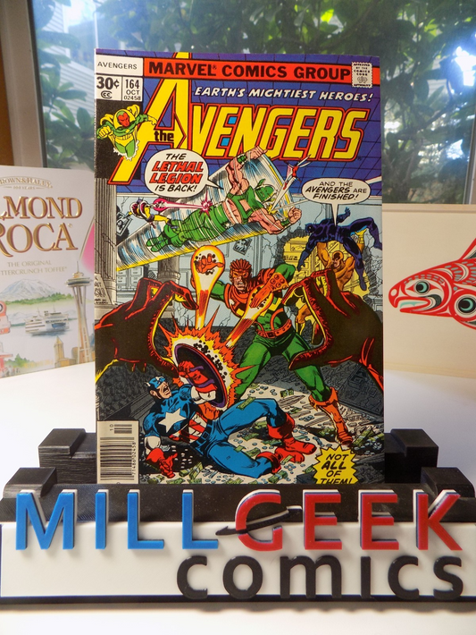 Avengers #164 Marvel Comic October 1977 Very Fine