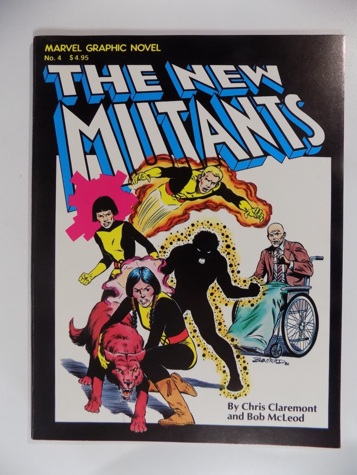 The New Mutants Marvel Graphic Novel #4 First Print 1982 Fine/Very Fine