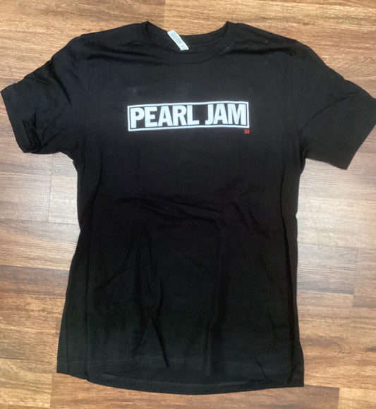 Pearl Jam 2023 Tour Shirt - Men’s Large, NEW