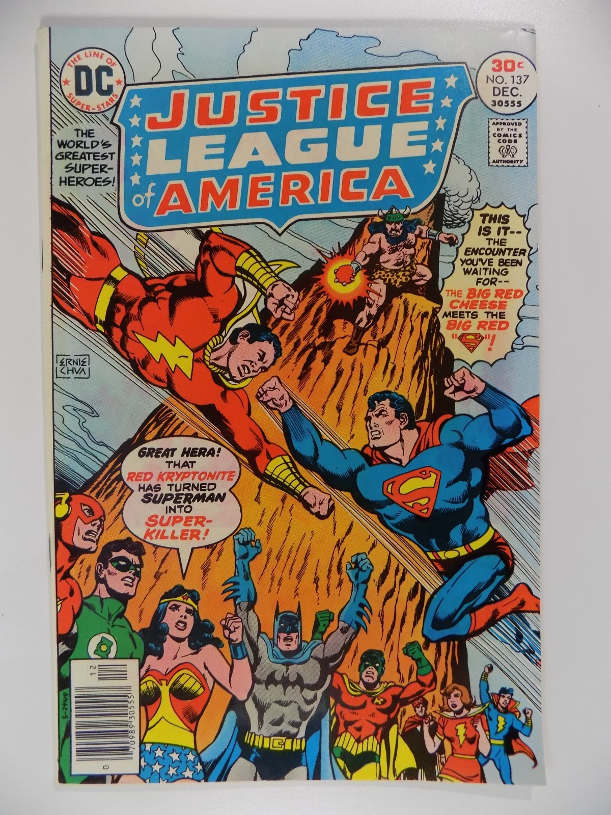Justice League of America #137 DC Comic December 1976 Very Fine+