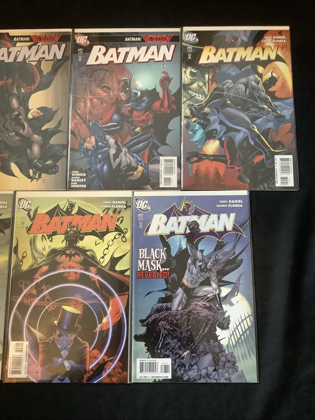 Batman #687-697 Comic Lot, DC Comics, Judd Winick/Mark Bagley, 2009