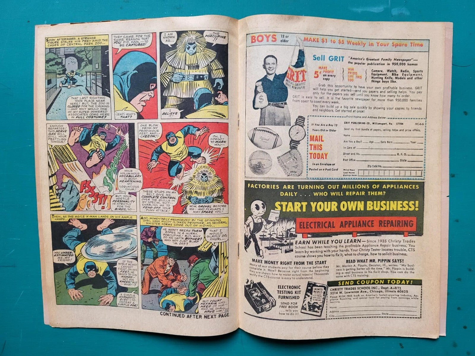 X-Men #22 (Vol 1) "Divided -- We Fall!"  - VG Minus - 3.5