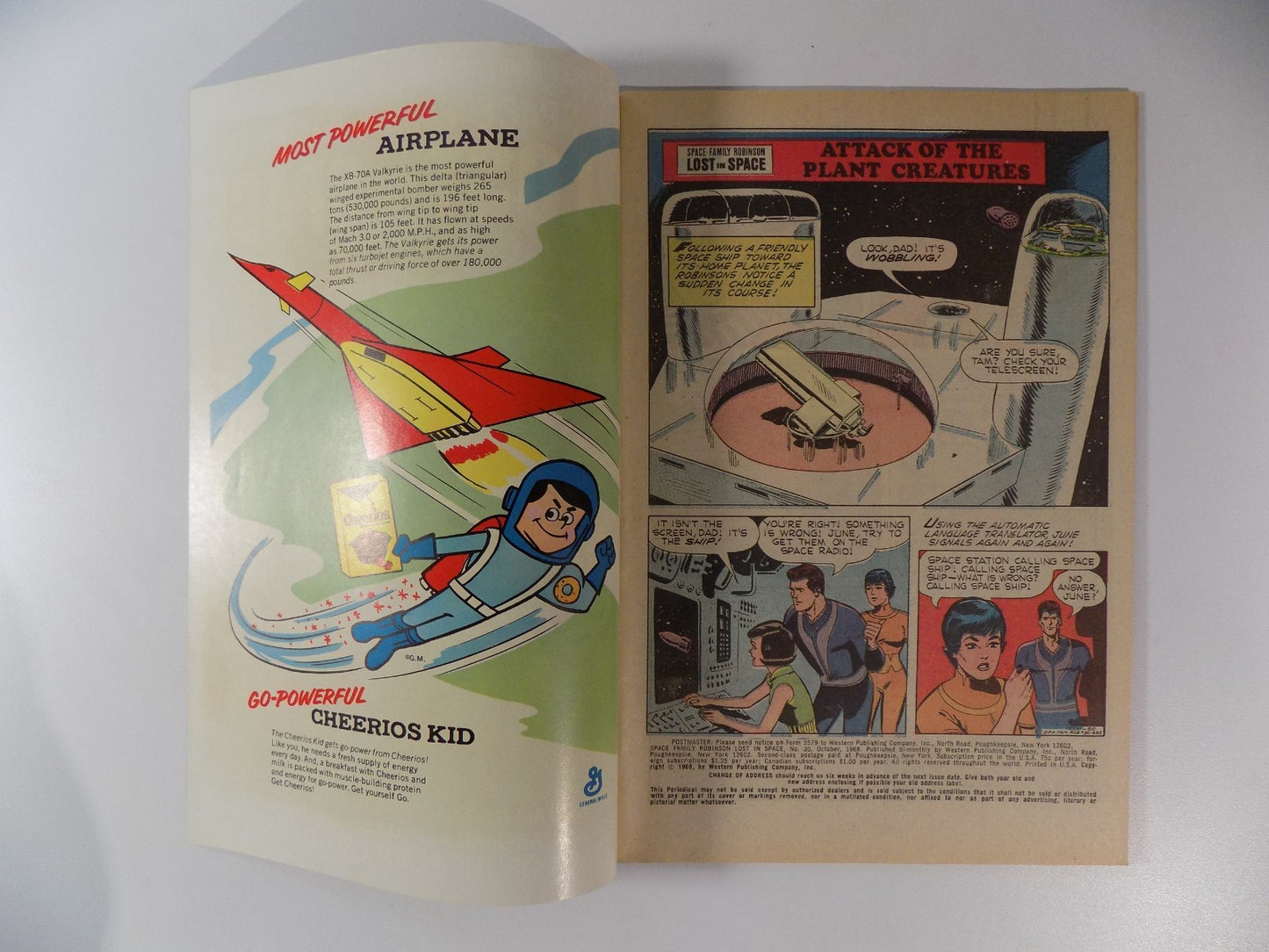 Lost in Space #30 Space Family Robinson Gold Key Comic October 1968 Very Fine