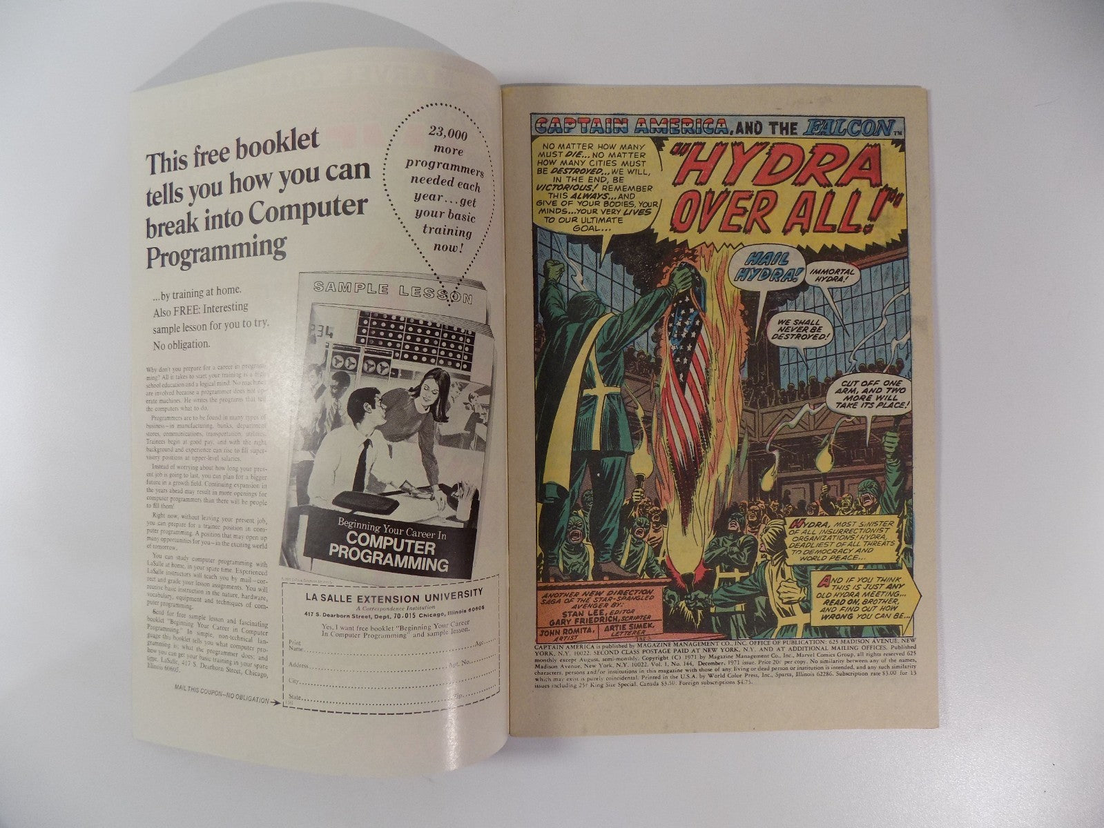 Captain America #144 Marvel Comic December 1971 Very Fine