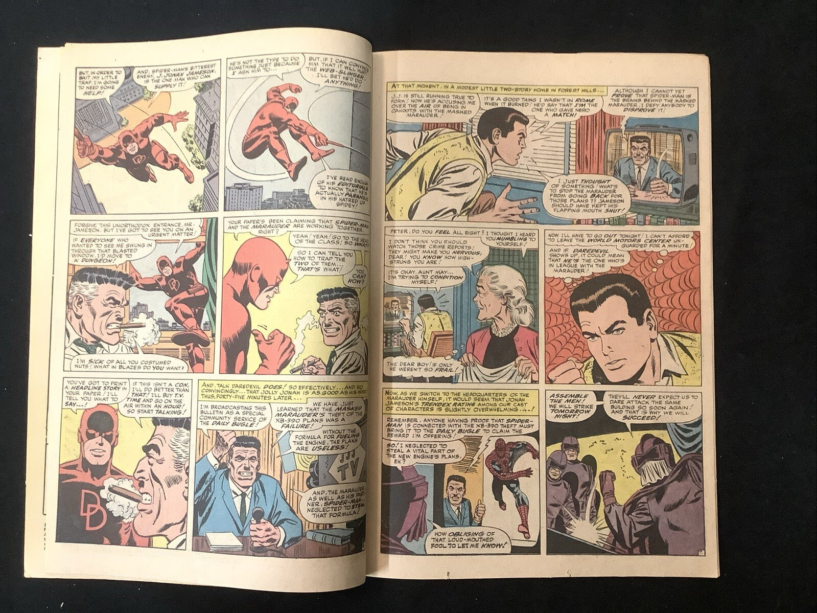 Daredevil #17 (1966) VG/F (5.0) Stan Lee/John Romita Sr., Spider-Man Team Up